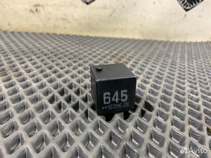 Реле Vw Jetta A6 cthd 2013