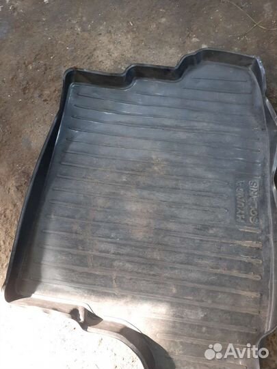 Hyundai solaris коврик багажника