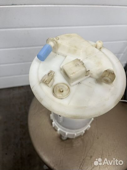 Топливный насос Рено Меган 2