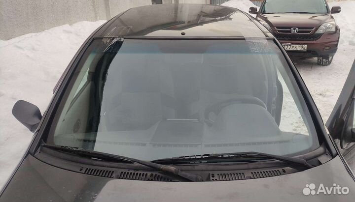 Лобовое стекло Fiat Albea (2003)