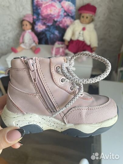 Ботинки демисезонные для девочки 23 размер
