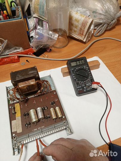 Блок питания для лабораторного оборудования