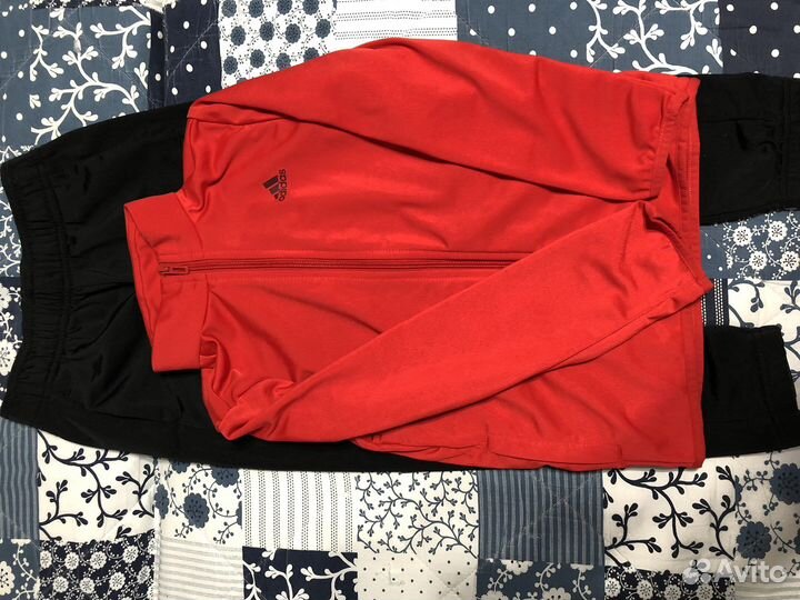 Спортивный костюм adidas 122