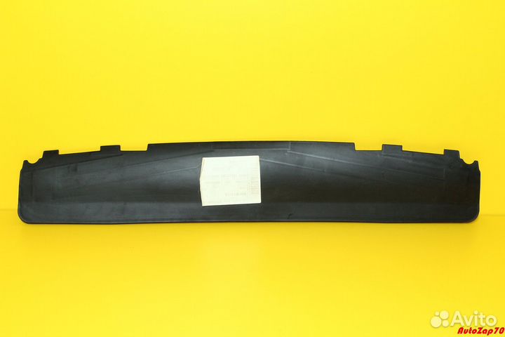 Audi Q5 Накладка рамки радиатора