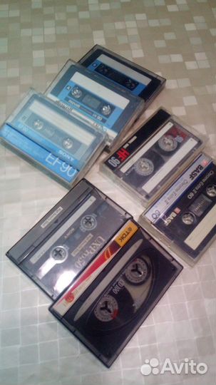 Подставка под CD-диски, кассеты 90 мин