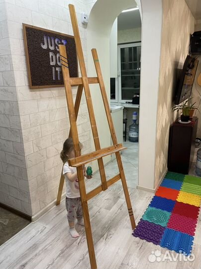 Мольберт напольный