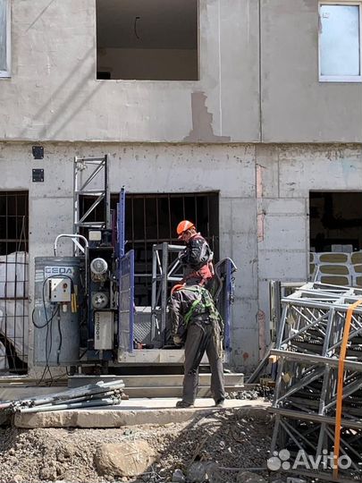 Аренда строительных мачтовых подъемников