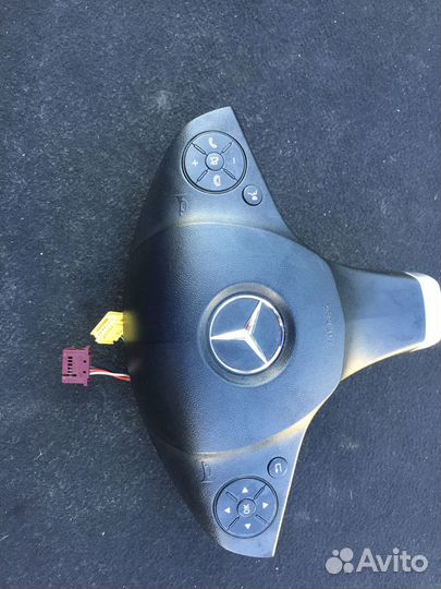 Подушка В руль mercedes W212 AMG