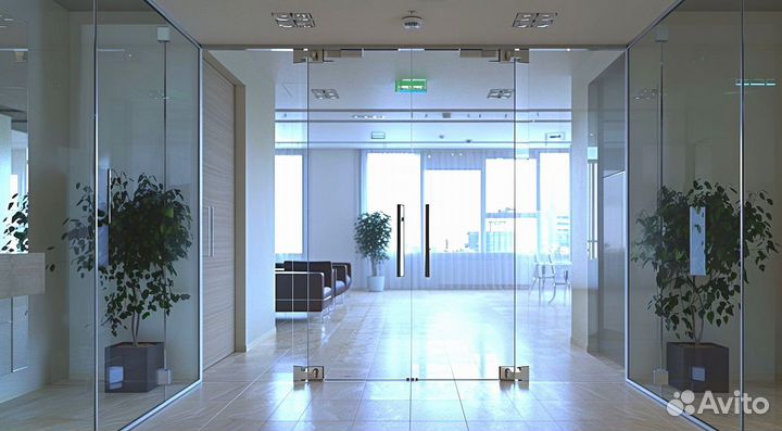 Стеклянная дверь от производителя