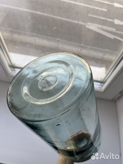 Бутыль четверть