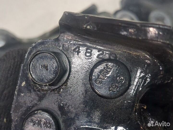 Петля двери Ford Explorer 2019, 2020