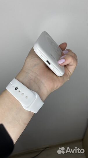 Powerbank 5000 с беспроводной зарядкой