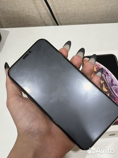 iPhone Xs, 256 ГБ