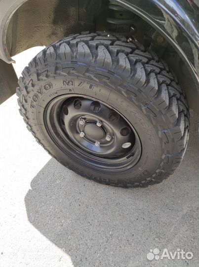 Toyo Open Country M/T 225/75 R16