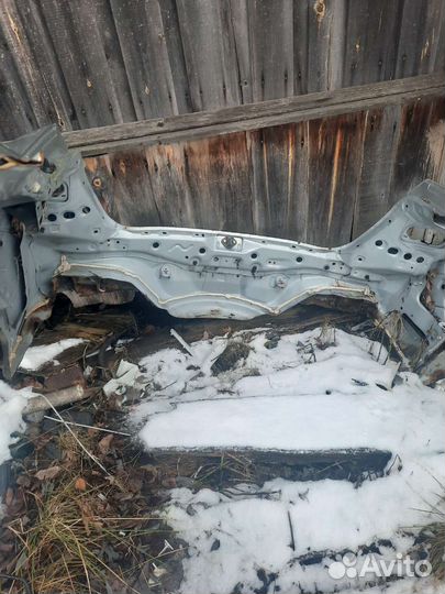 Крыло задннее правое маздаgg