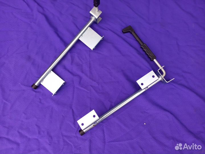 Фиксатор задних ворот фургона 2 шт