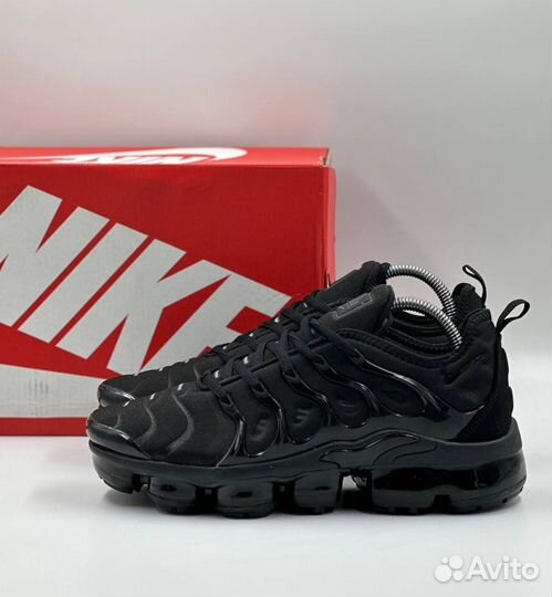 Кроссовки Nike Vapormax Plus