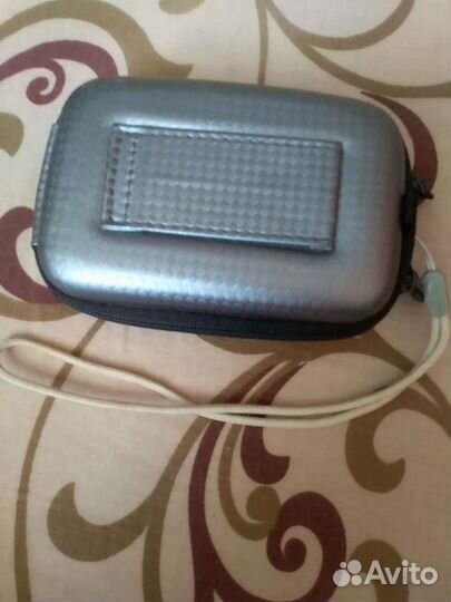 Компактный фотоаппарат