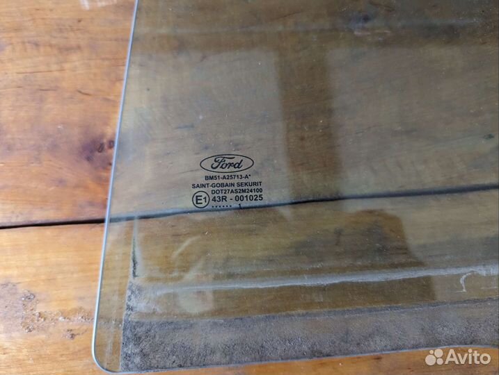 Стекло заднее левое форд фокус 3