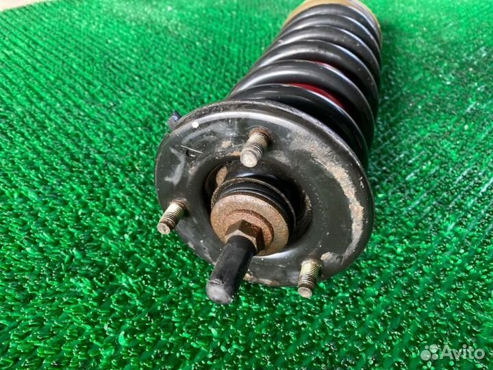 Стойка подвески перед. Nissan Pathfinder