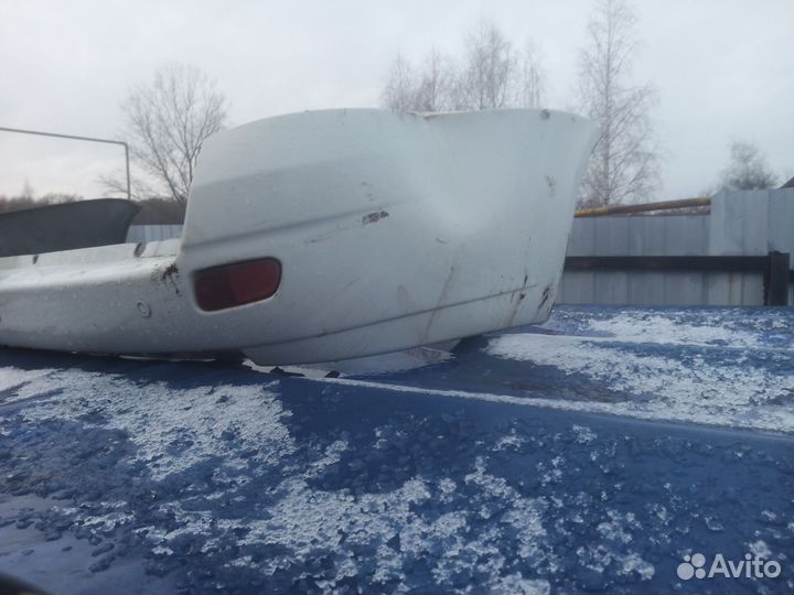 Задний бампер priora универсал