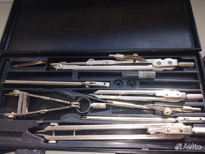 Готовальня