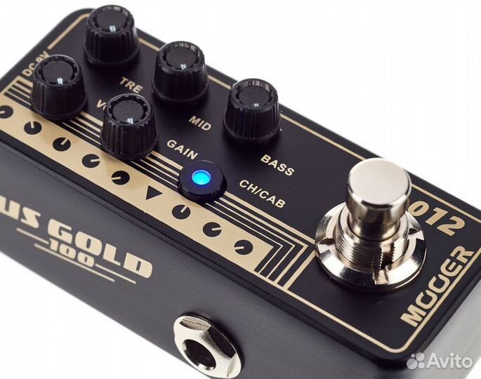 Моделирующий преамп Mooer M012 US gold 100