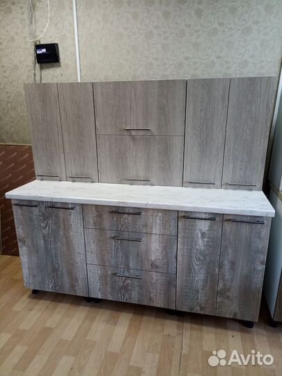 Кухня новая 1,6м в наличии