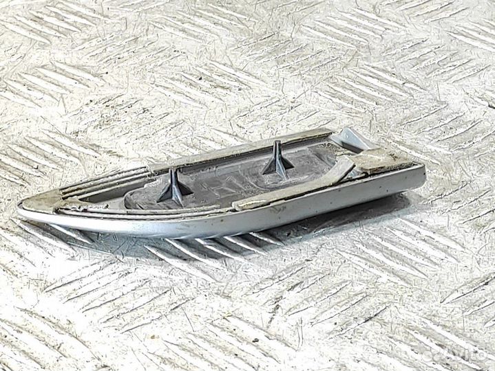 Молдинг крыла переднего правый Mitsubishi Lancer 9