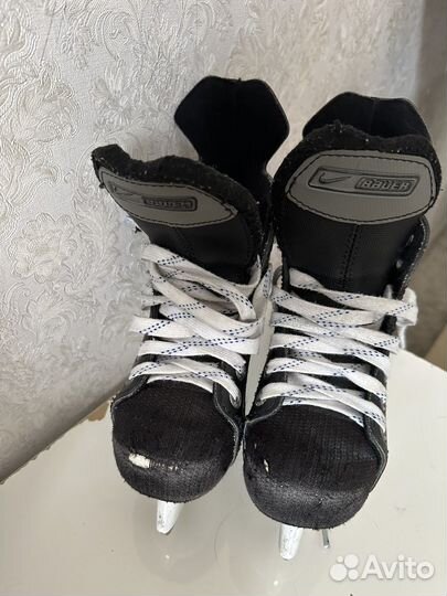 Хоккейные коньки bauer Yth 11 детские