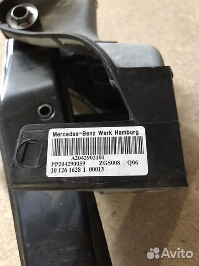 Педаль тормоза Mercedes-Benz w204