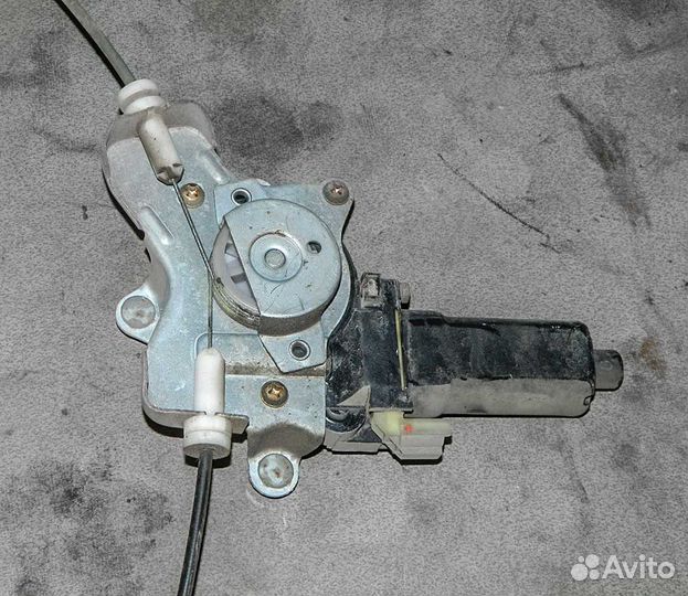 Стеклоподъемник двери задней левой электро Kia Mag