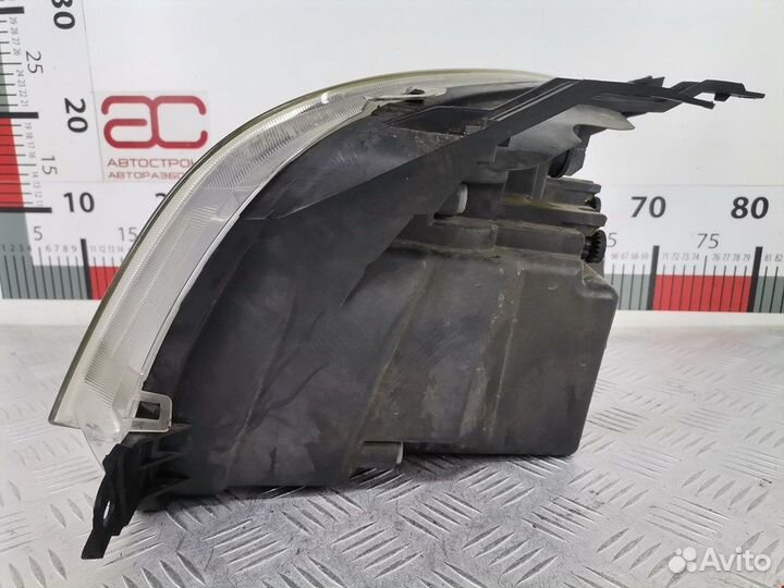 Фара передняя для Ford Fusion 1526782