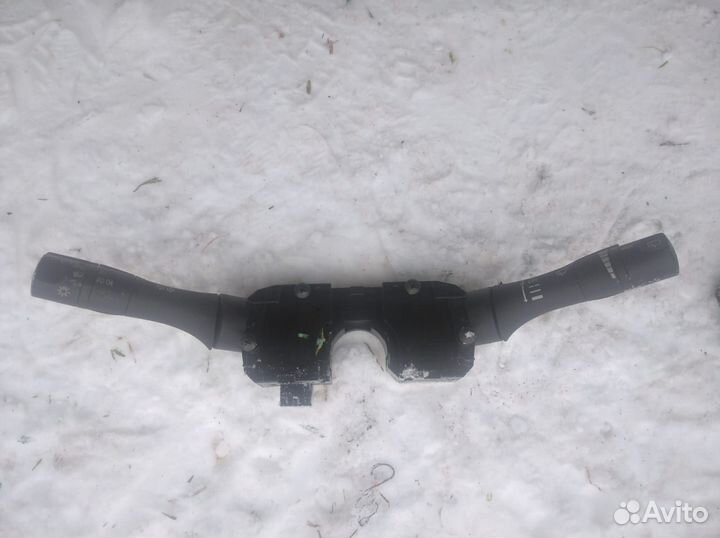 Подрулевой переключатель Nissan Juke