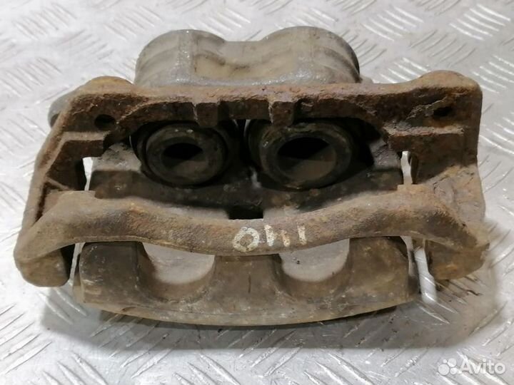 Суппорт передний левый Jaguar S-type 1999 2008