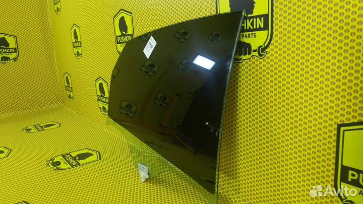 Стекло двери заднее правое Hyundai Sonata DN G4KM