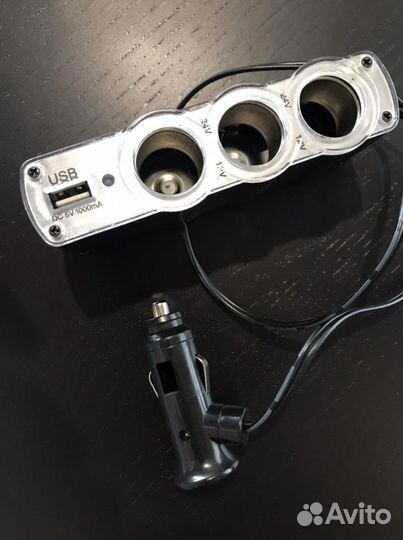 Автомобильное зарядное устройство