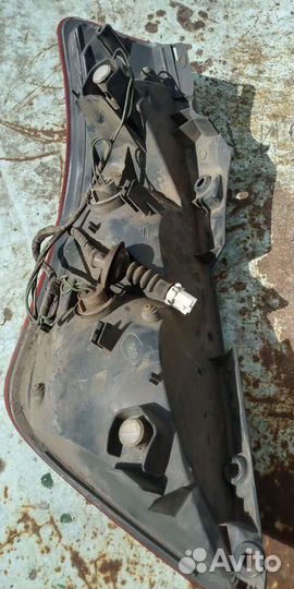 Задний правый фонарь Ниссан Мурано z 50