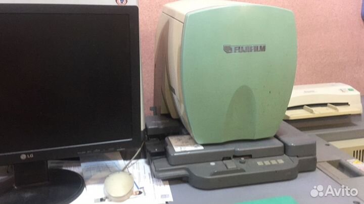 Продам Фотолабораторию Фуджи 330