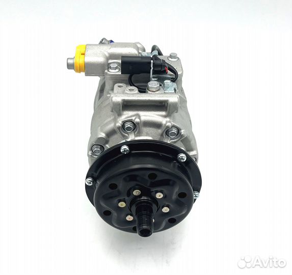 Компрессор кондиционера Фольксваген Туарег.Т5