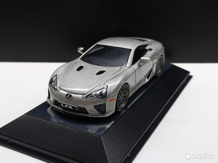 1:43 Lexus LFA