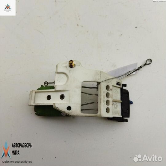 Сопротивление печки BMW 3 E36 1996 8390920