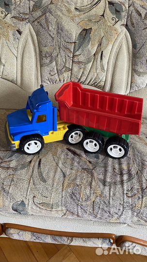 Грузовик новый