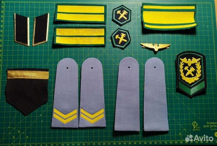 Шевроны и погоны