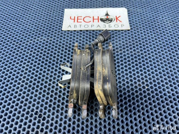 Колодки тормозные передние VW Tiguan NF 06-11