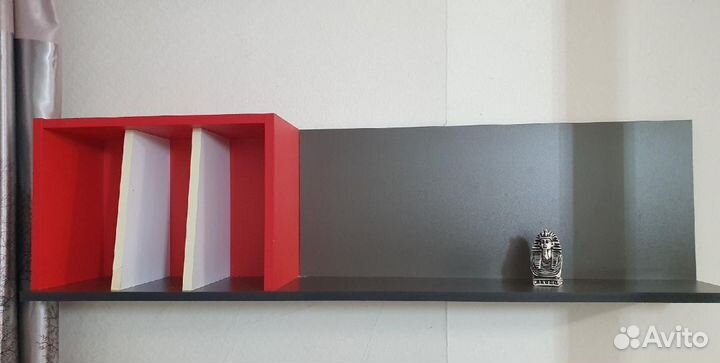 Полка. Размер (шхгхв) 119х24х32 см