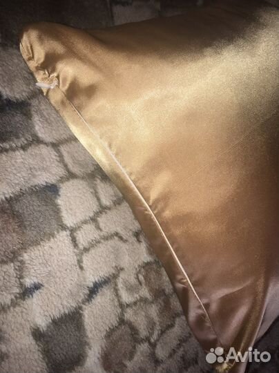 Подушка в авто Toyota