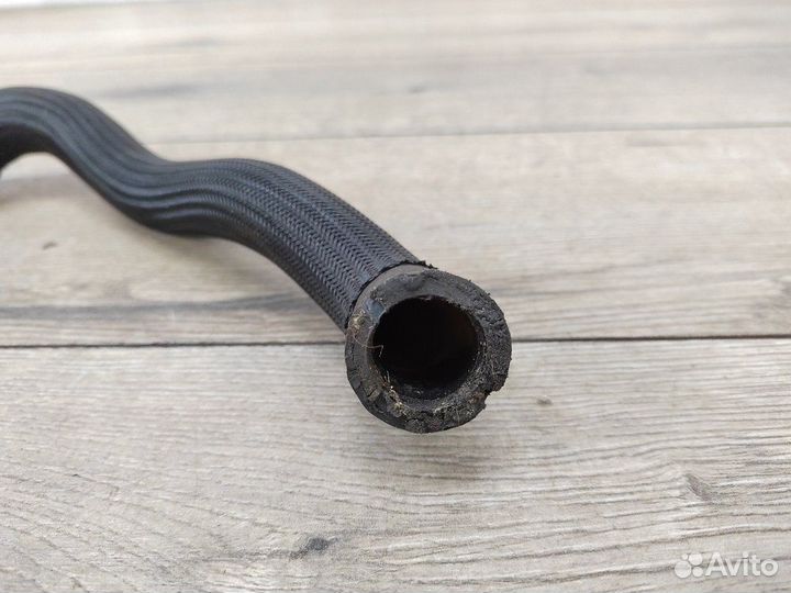 Патрубок отопителя (печки) Peugeot 308 хэтчбек