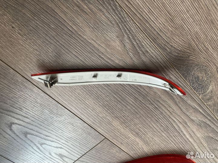 Катафот заднего бампера пара BMW 5 E60 Рестайлинг