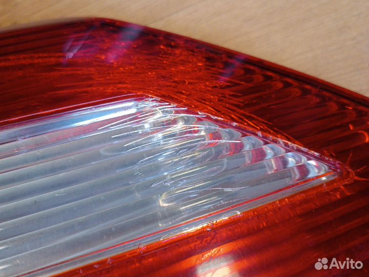 Фонарь задний правый renault megane 2